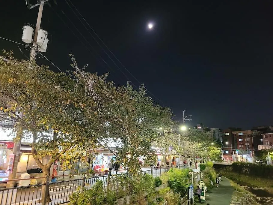 Private Hanok Space Moda Seoul South Korea
