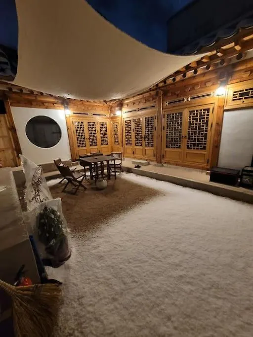 Private Hanok Space Moda Seoul 0*,